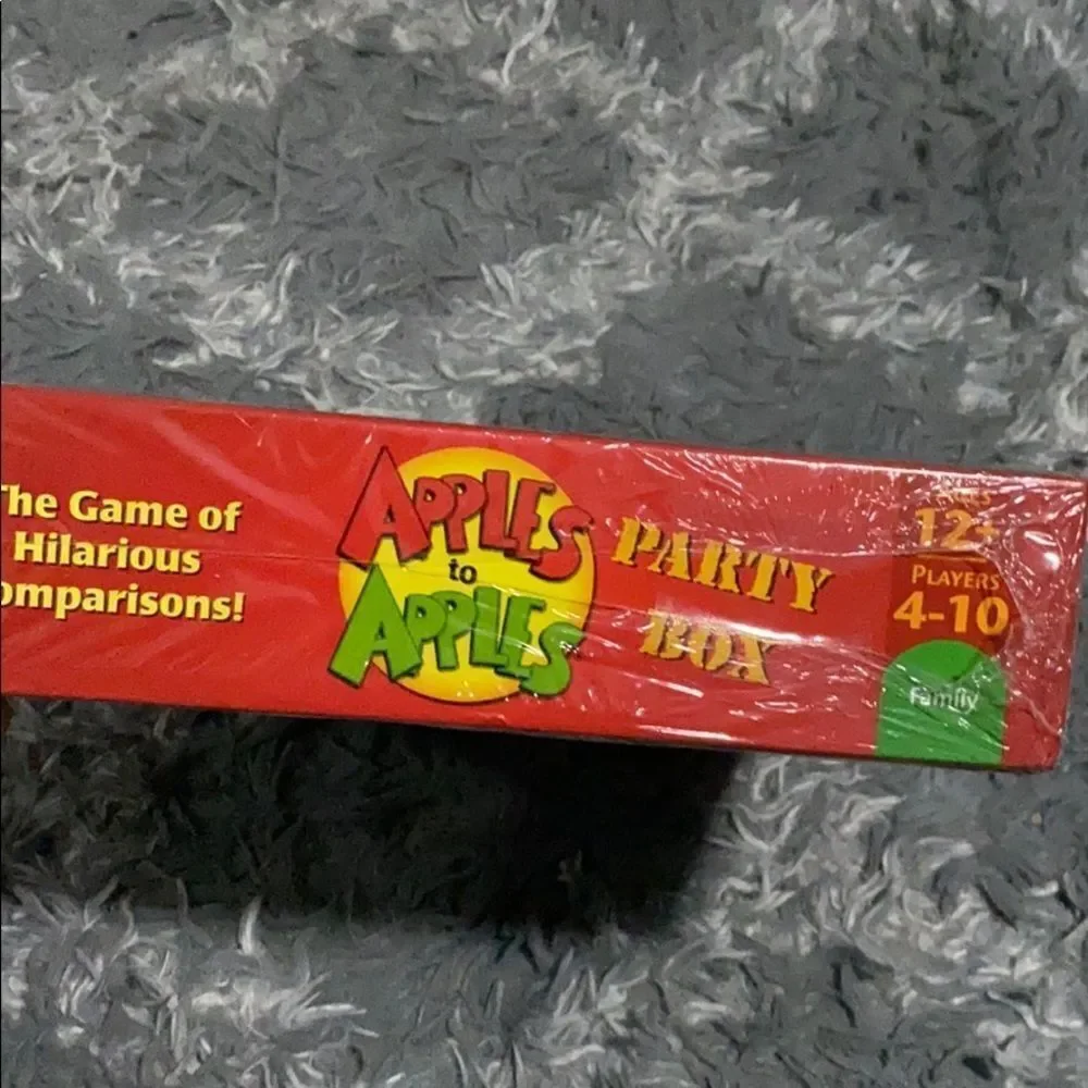 Apples to Apples 2007 new sealed board game NWT